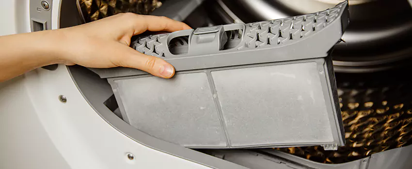 Signs Of A Clogged Dryer Lint Trap in Dumont, New Jersey